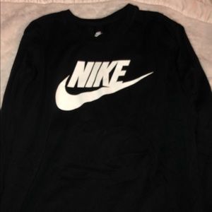 Men’s Nike long sleeve